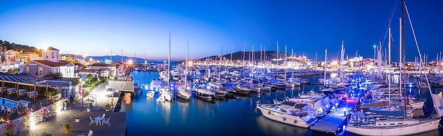 Çeşme holiday homes