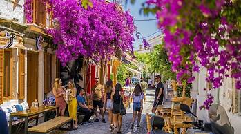 Çeşme holiday homes