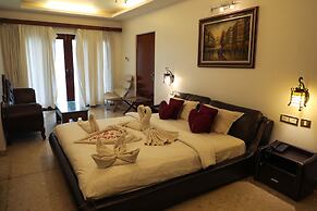 White Pearl Suites by Rosetum