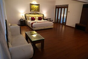 White Pearl Suites by Rosetum