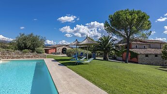 Villa Le Logge 12 1 in Todi