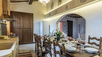 Villa Le Logge 12 1 in Todi