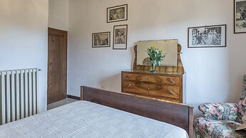 Villa Le Logge 12 1 in Todi