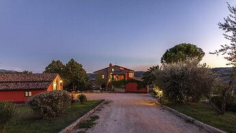 Villa Le Logge 12 1 in Todi