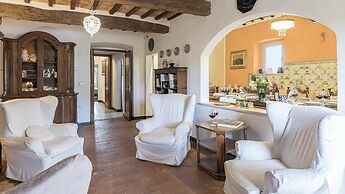 Villa Le Logge 12 1 in Todi