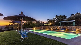 Villa Le Logge 12 1 in Todi