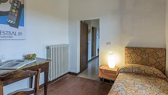 Villa Le Logge 12 1 in Todi