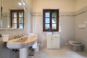 Fonte Pinella 8 in Chiusi