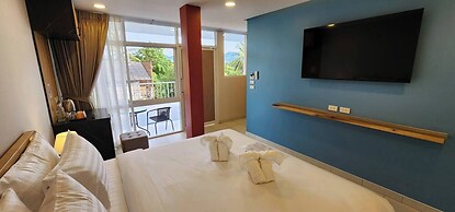 Lenny's Hotels