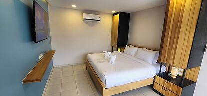 Lenny's Hotels