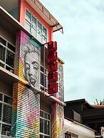 Lenny's Hotels
