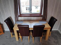 Lovely 2BD Flat in Picturesque Limekilns Fife