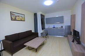 Triple-e Hotel and Spa