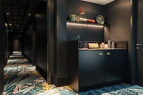 Ruby Zoe Hotel London