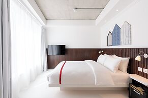 Ruby Zoe Hotel London by IHG