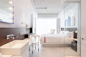 Ruby Zoe Hotel London by IHG