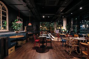 Ruby Zoe Hotel London