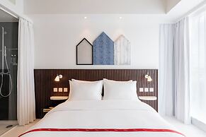 Ruby Zoe Hotel London