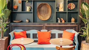 Ruby Zoe Hotel London by IHG