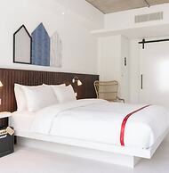 Ruby Zoe Hotel London by IHG