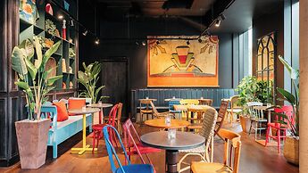 Ruby Zoe Hotel London by IHG
