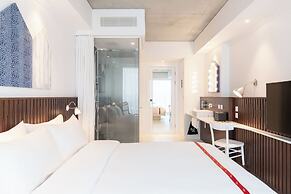 Ruby Zoe Hotel London by IHG