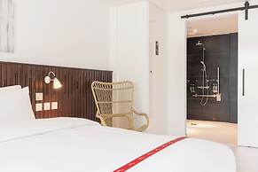 Ruby Zoe Hotel London