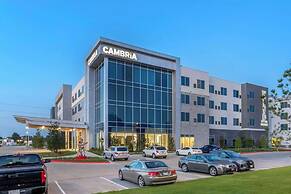 Cambria Hotel Waco Univ Riverfront