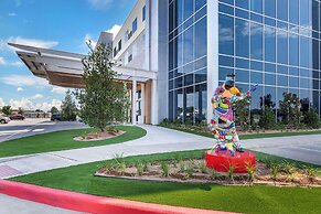 Cambria Hotel Waco Univ Riverfront