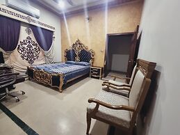 Impeccable 4-bed Villa in Gujrat