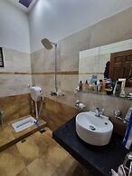 Impeccable 4-bed Villa in Gujrat