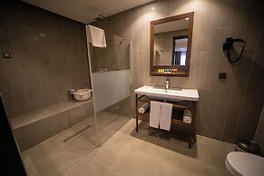 Seven For Life Thermal Hotel