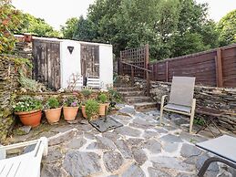 Pump Cottage, 8 Glyn Terrace