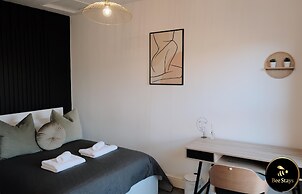 Pickmere House- An Oasis Near Town Centre