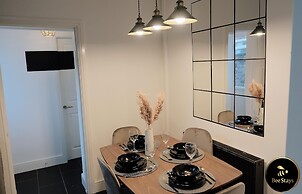 Pickmere House- An Oasis Near Town Centre