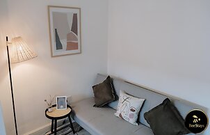 Pickmere House- An Oasis Near Town Centre
