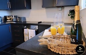 Pickmere House- An Oasis Near Town Centre