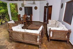 Villa Pundamilia, Private Pool, Free Wifi, Secure