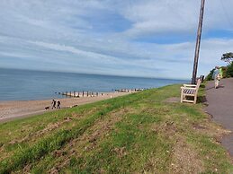 Inviting 1-bed Apartment in Herne Bay