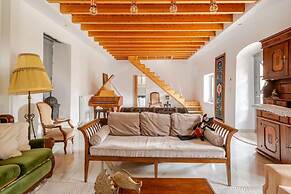 Serenity Retreat in Pidasos