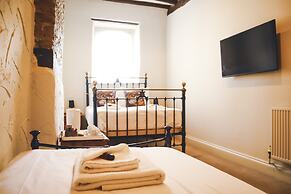 The Old Crown Coaching Inn