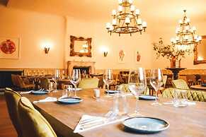 The Old Crown Coaching Inn