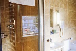 The Old Crown Coaching Inn