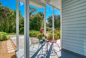 Casa More - Lower 2 Bedroom Home by Redawning