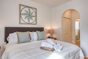 Casa More - Lower 2 Bedroom Home by Redawning