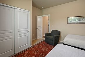 Enchantment At Eagle Crest 2 Bedroom Townhouse by RedAwning