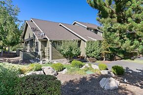 Enchantment At Eagle Crest 2 Bedroom Townhouse by RedAwning