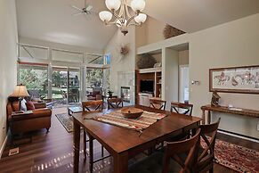 Enchantment At Eagle Crest 2 Bedroom Townhouse by RedAwning