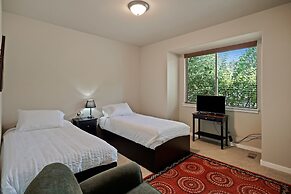 Enchantment At Eagle Crest 2 Bedroom Townhouse by RedAwning