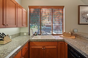 Enchantment At Eagle Crest 2 Bedroom Townhouse by RedAwning